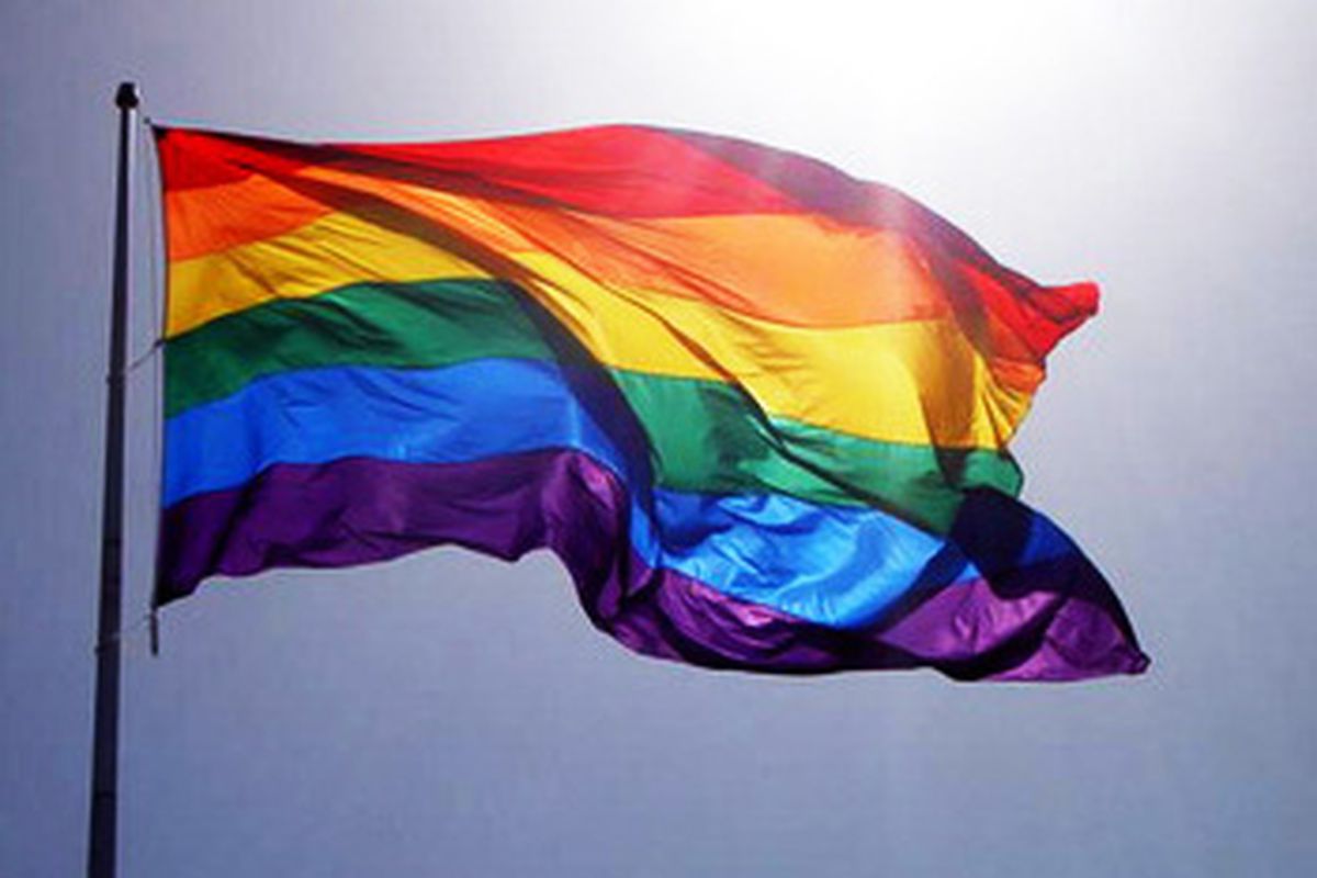 União Europeia reconhece casamento gay de romeno