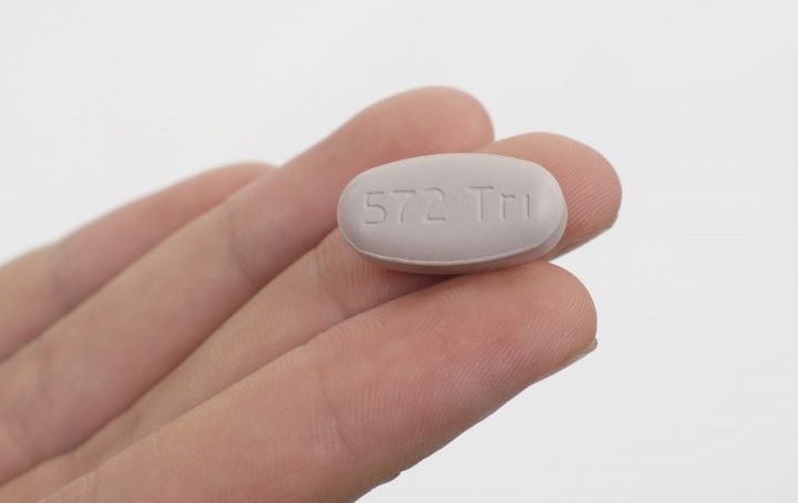 Dolutegravir é novo medicamento contra HIV no Brasil