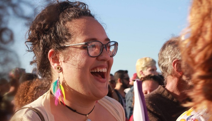Fanny Spina é candidata lésbica e pelos direitos de mulheres e LGBT em Santa Catarina pelo Psol
