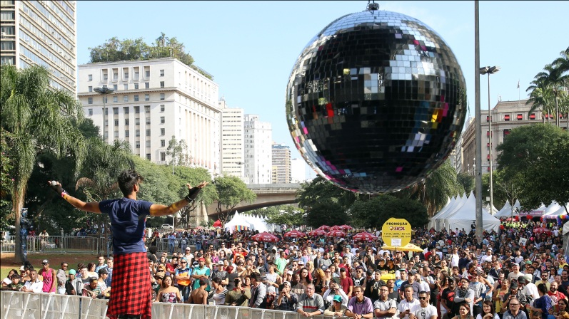 17ª Feira Cultural LGBT, que antecede a Parada do Orgulho LGBT de São Paulo, está com inscrições abertas