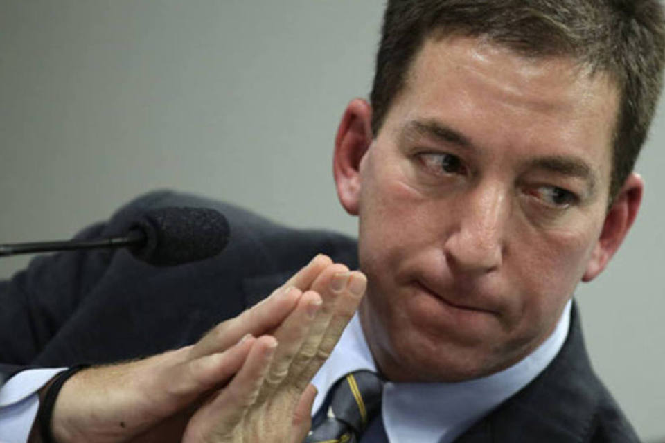 Record intimida jornalista gay Glenn Greenwald após matéria sobre Jair Bolsonaro e R&
