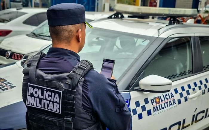 Homem é preso em Cuiabá por perseguir e ameaçar vizinho gay