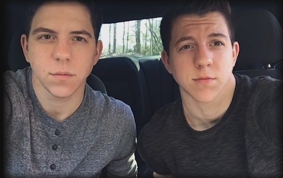 Irmãos gêmeos fazem a transição juntos: transexuais Jack e Jace Grafe