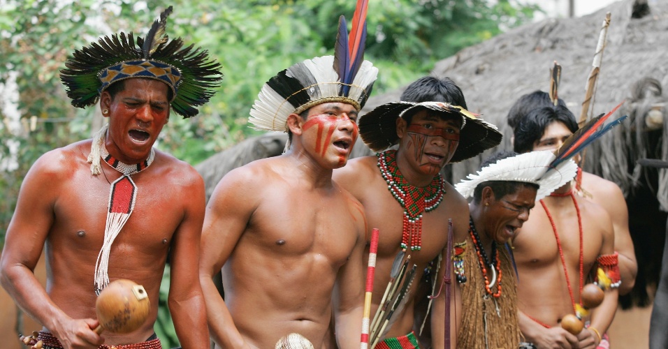 Estudo revela que índios gays eram reprimidos com crueldade desde o século 16 no Brasil