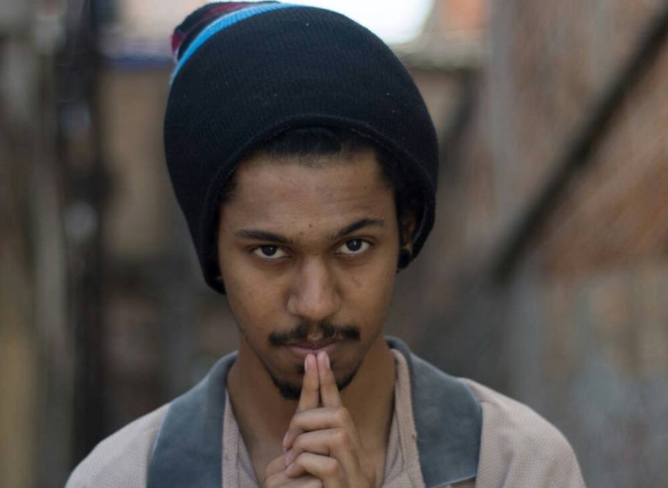 O rapper gay Izaque Bohr que estão lançando primeiro CD, 'Desafio Duplo'