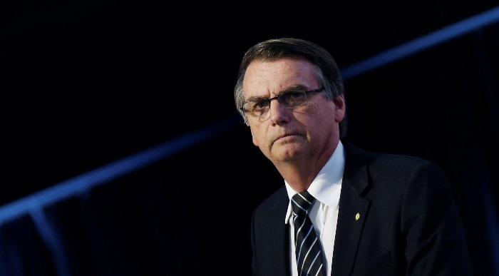 Jair Bolsonaro reitera que não considera família aquelas formadas por casais gays