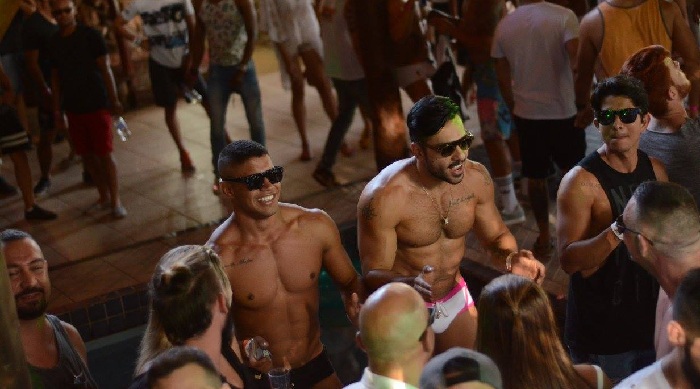 Festa carioca Joy Pool Party chega a Salvador neste domingo