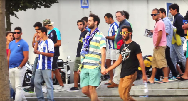 Lorenzo e Pedro, casal gay português, foi às ruas do Porto e a um estádio de futebol de mãos dadas 