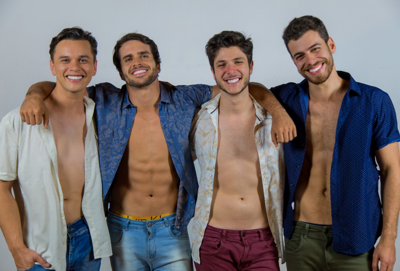 Louca Terapia: peça sobre casais gays estreia no Teatro Ruth Escobar com Thiago Mantovani, Filipe Berini, Kainan Ferraz e Ivo Ueter