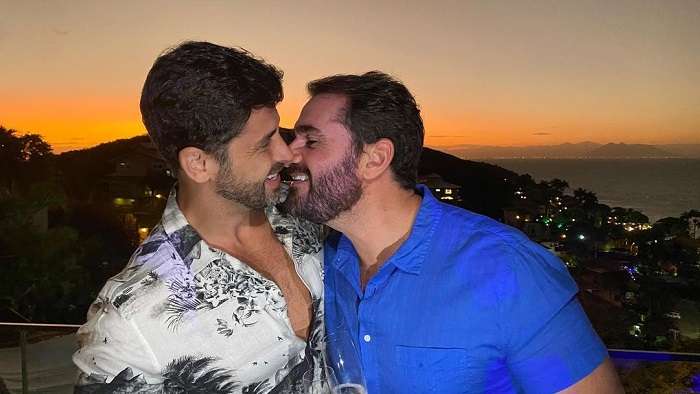 Marcelo Cosme diz temer andar de mãos dadas com o marido
