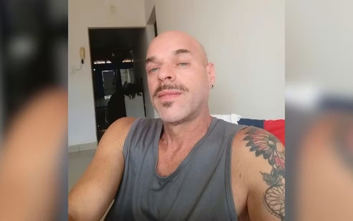 Professor gay é achado morto após encontro por app