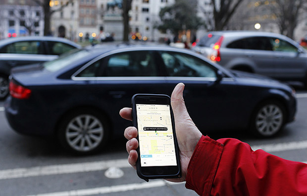 Motoristas do Uber terão aulas de como atender público LGBT