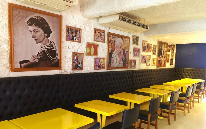 Oessi Restô-Bar: em Pituba, bar tem banheiro sem gênero com homenagem a Rogéria