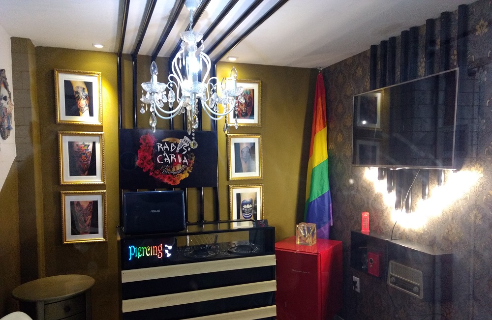 Rabiscaria Tattoo Studio: estúdio de tatuagem LGBT na Frei Caneca