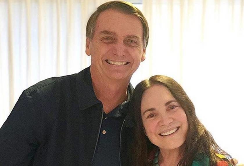 Para Regina Duarte, homofobia de Bolsonaro é da boca pra fora