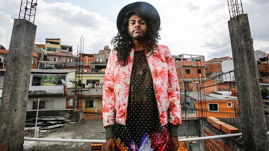 Rico Dalasam, rapper gay, é atração do Festival Absurda em BH