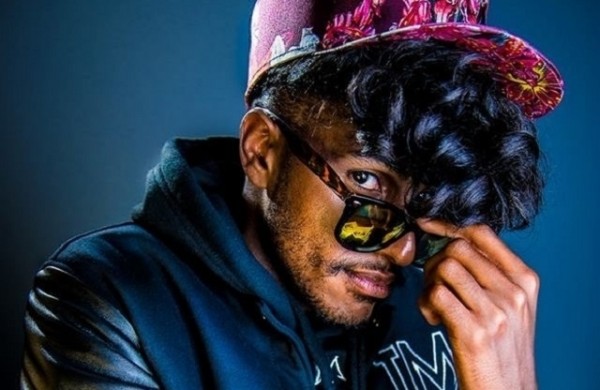 Rico Dalasam: abertamente gay, rapper paulista tenta vencer o preconceito e é grande promessa no cenário musical