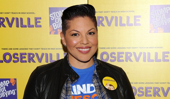 Sara Ramirez, de Grey's Anatomy, assume ser bissexual