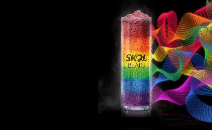 Skol Beats Rainbow: versão arco-íris da bebida para celebrar o orgulho LGBT