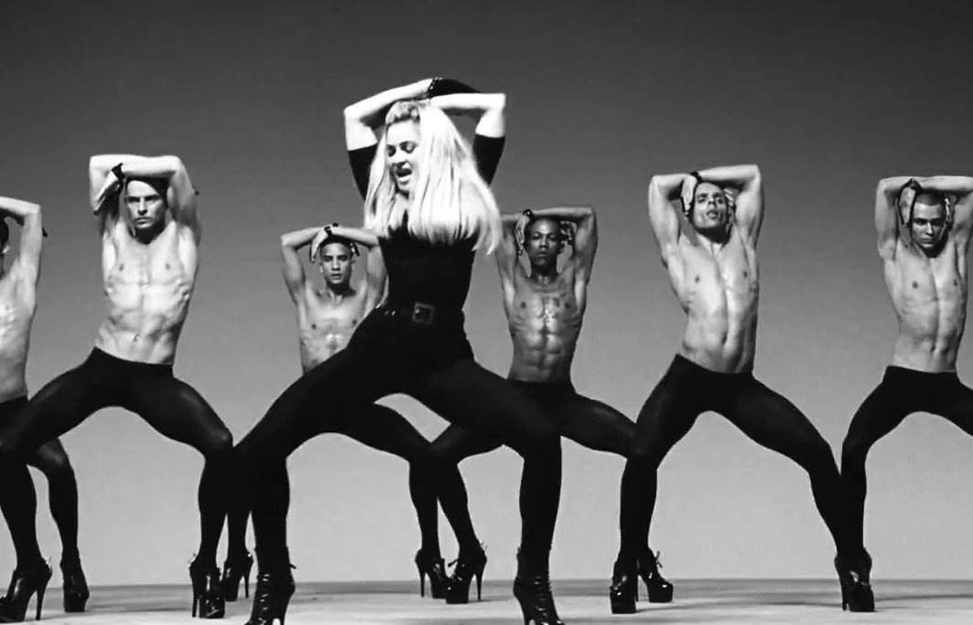 Aulas de stiletto e jazz funk com a SouDessas Cia. de Teatro