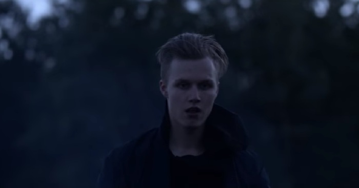 Norueguês Tooji, abertamente gay, lança clipe sobre homofobia