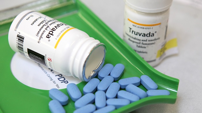 Farmanguinhos vai produzir Truvada, que previne HIV