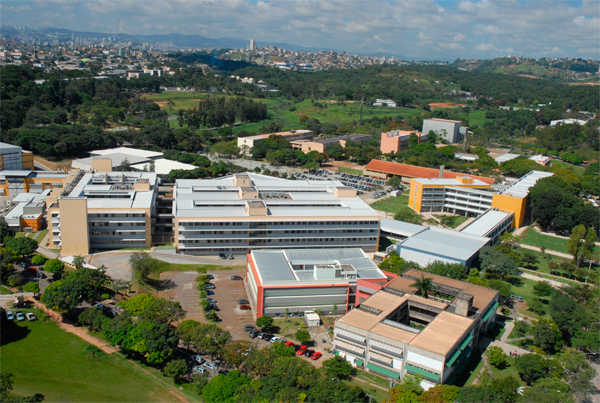 UFMG aprova uso do nome social para travestis e transexuais nos seus campi