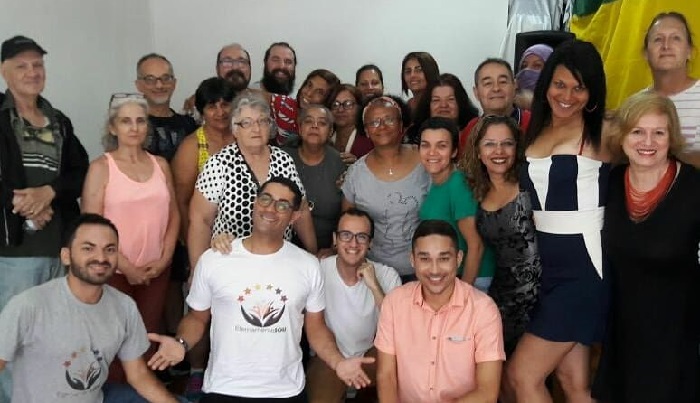 Velhices LGBT: encontro de idosos gays e lésbicas em São Paulo