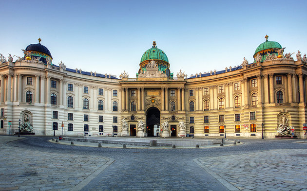 Palácio Hofburg, Viena, Áustria: turismo LGBT