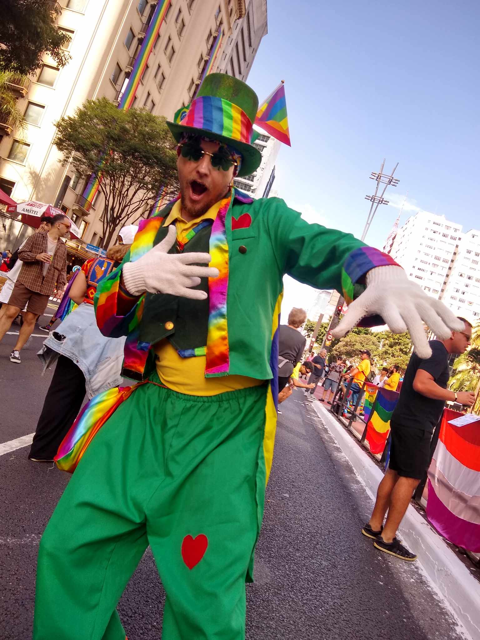 28ª Parada do Orgulho LGBT de São Paulo: fotos