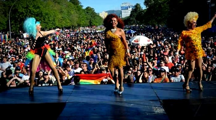 porto alegre parada livre lgbt santader 