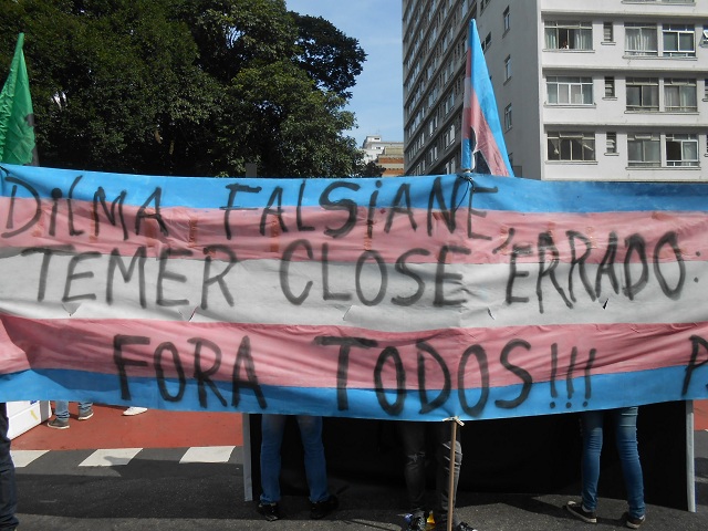 20ª Parada do Orgulho LGBT de São Paulo: confira imagens e fotos de cartazes de protestos na Avenida Paulista