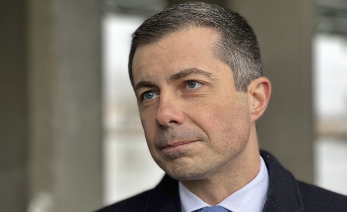 Pete Buttigieg pode ser candidato gay à presidência dos Estados Unidos
