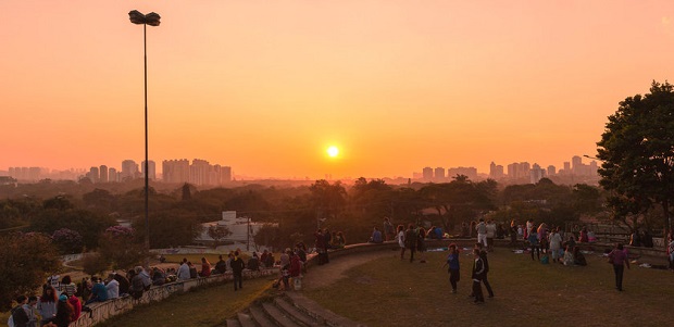 praça do por do sol 