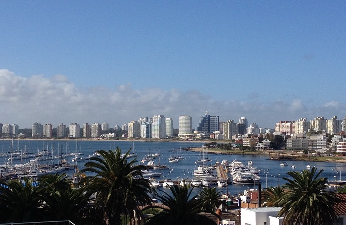 Punta Del Este: misto de cassino e hotel no Uruguai é atrativo para casais gays