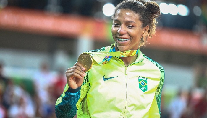 LGBT famosos que se assumiram em 2016: Rafaela Silva