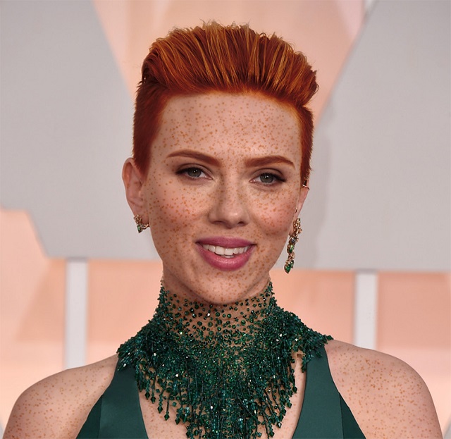 Scarlett Johansson ruiva