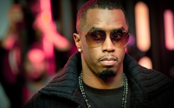 Sean Combs, cantores gatos famosos de Escorpião
