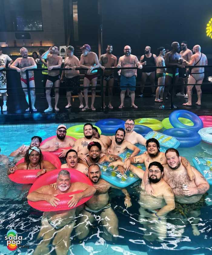 soda pop party pool gay sao paulo 