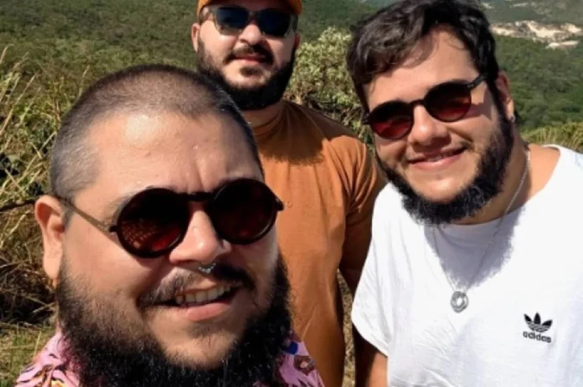 Trisal gay tem união estável reconhecida pela Justiça de Goiás