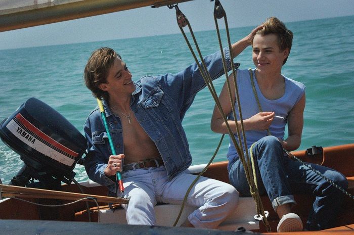 Verão de 85: filme gay de François Ozon com Félix Lefebvre e Benjamin Voisin