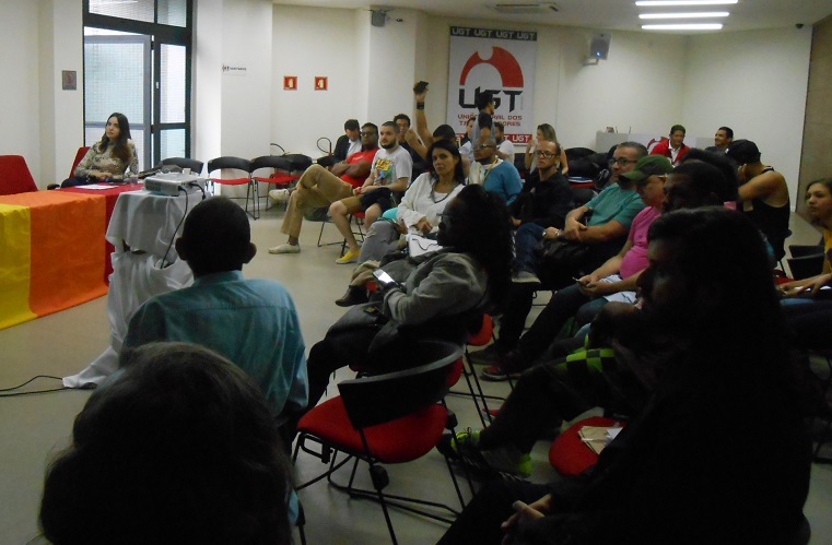 Foco da parada, trans se abstêm de integrar organização do evento