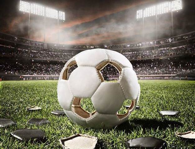 Palmeiras e Corinthians são levados à Justiça por homofobia
