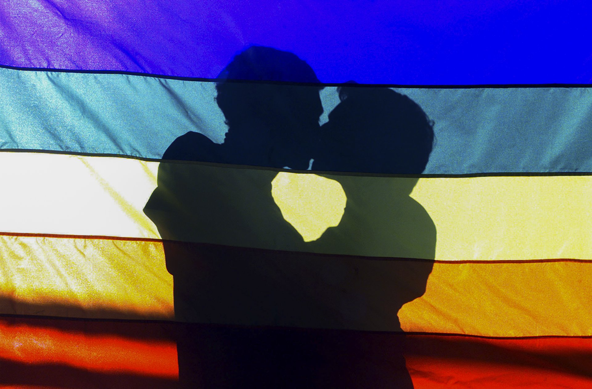 Colômbia aprova casamento homossexual