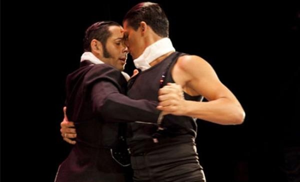 São Paulo ganha curso de tango para casais gays