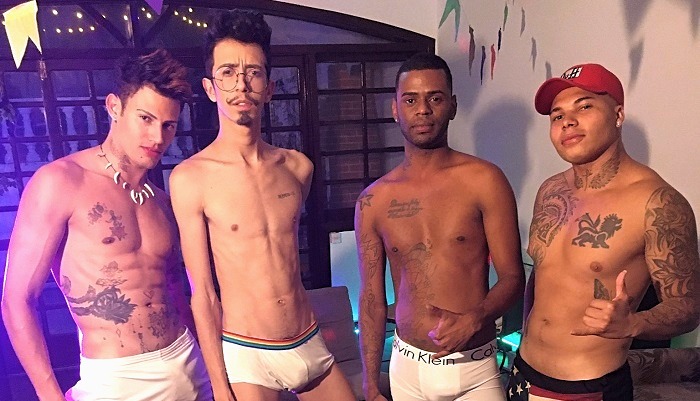 Live de sexo dos Irmãos Dotados com 8 atores irrita fãs