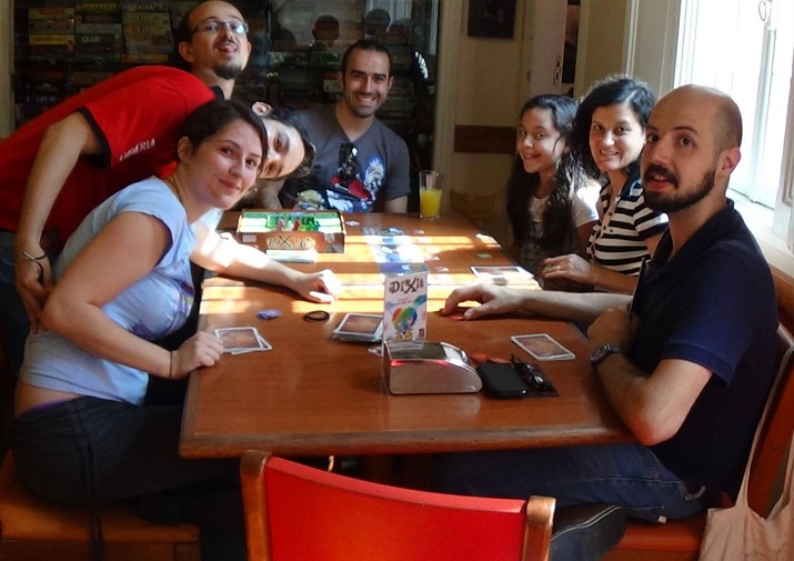 Evento Jogay-me reúne LGBT que gostam de jogos de tabuleiro
