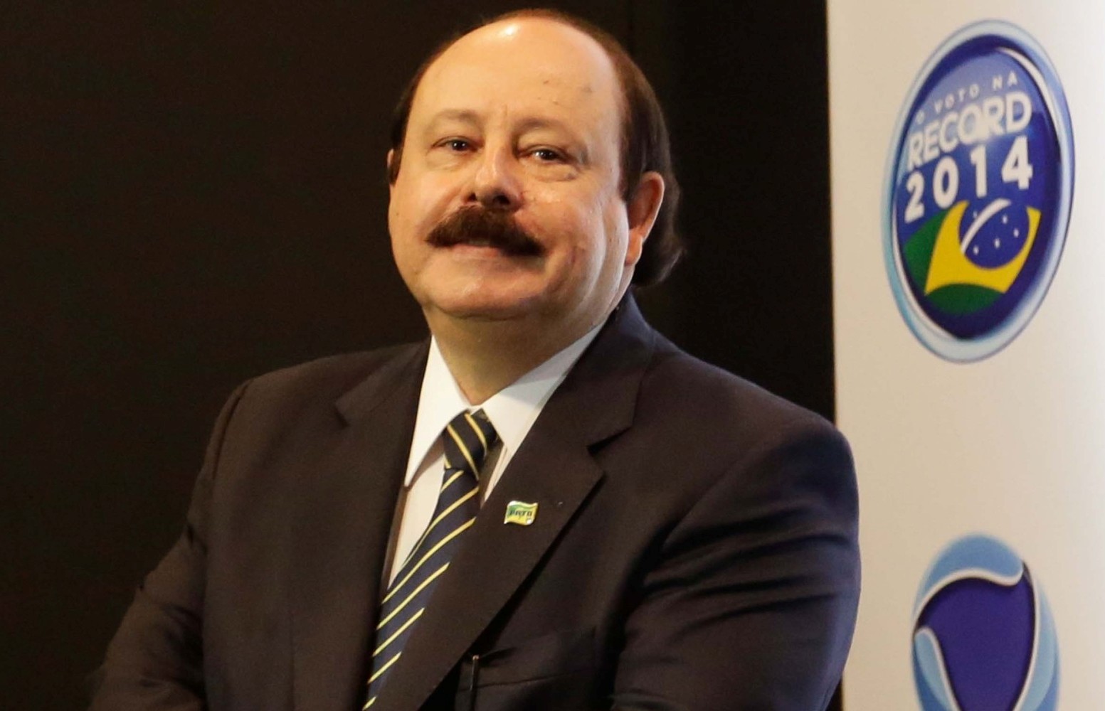 Levy Fidelix terá 24 horas para explicar homofobia na TV