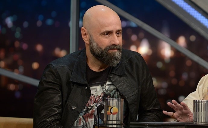 Ainda existe teste do sofá gay, insinua diretor de novela