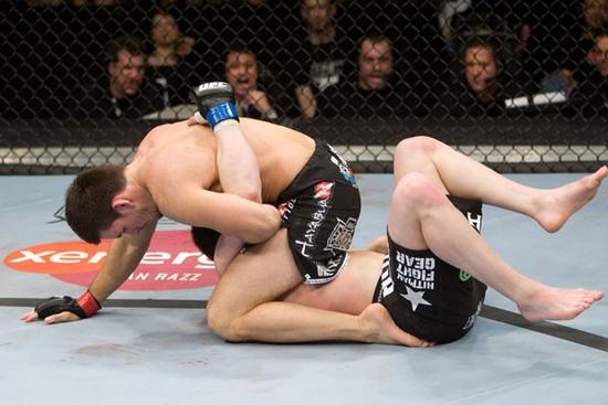 MMA é como pornô gay, diz político que tentou proibir esporte